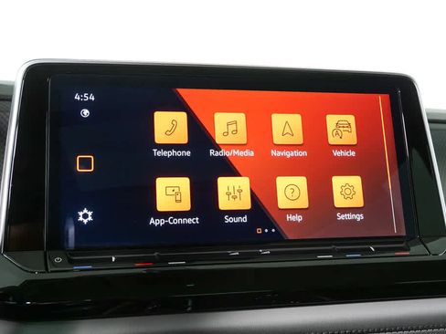 Certified 2025 Volkswagen Atlas Peak Edition SE image 15