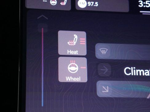 New 2025 Jeep Grand Cherokee Altitude image 5