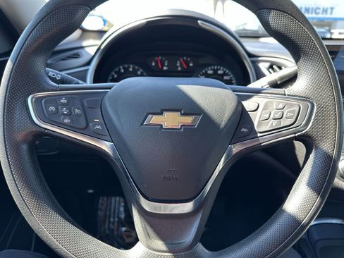 Certified 2025 Chevrolet Malibu LT image 21
