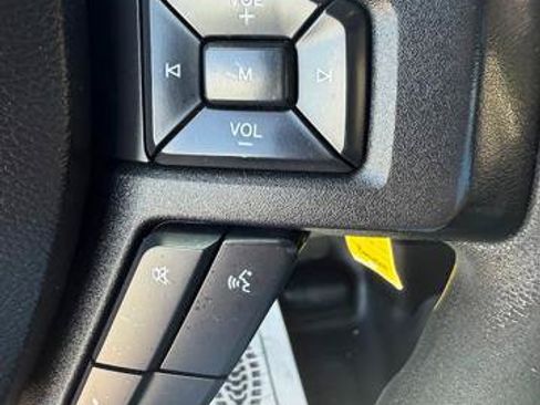 Used 2018 Ford F150 XL w/ Equipment Group 101A Mid AWD/4WD image 13