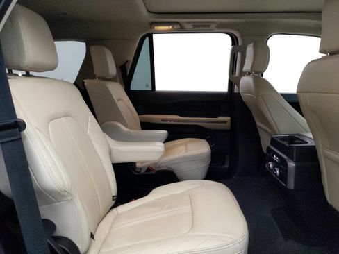 Used 2021 Ford Expedition Platinum AWD/4WD image 34