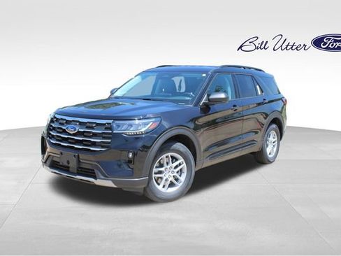 New 2026 Ford Explorer Active w/ Active Comfort Package RWD image 1