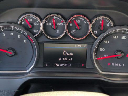 Used 2019 Chevrolet Silverado 1500 LT w/ All-Star Edition RWD image 22