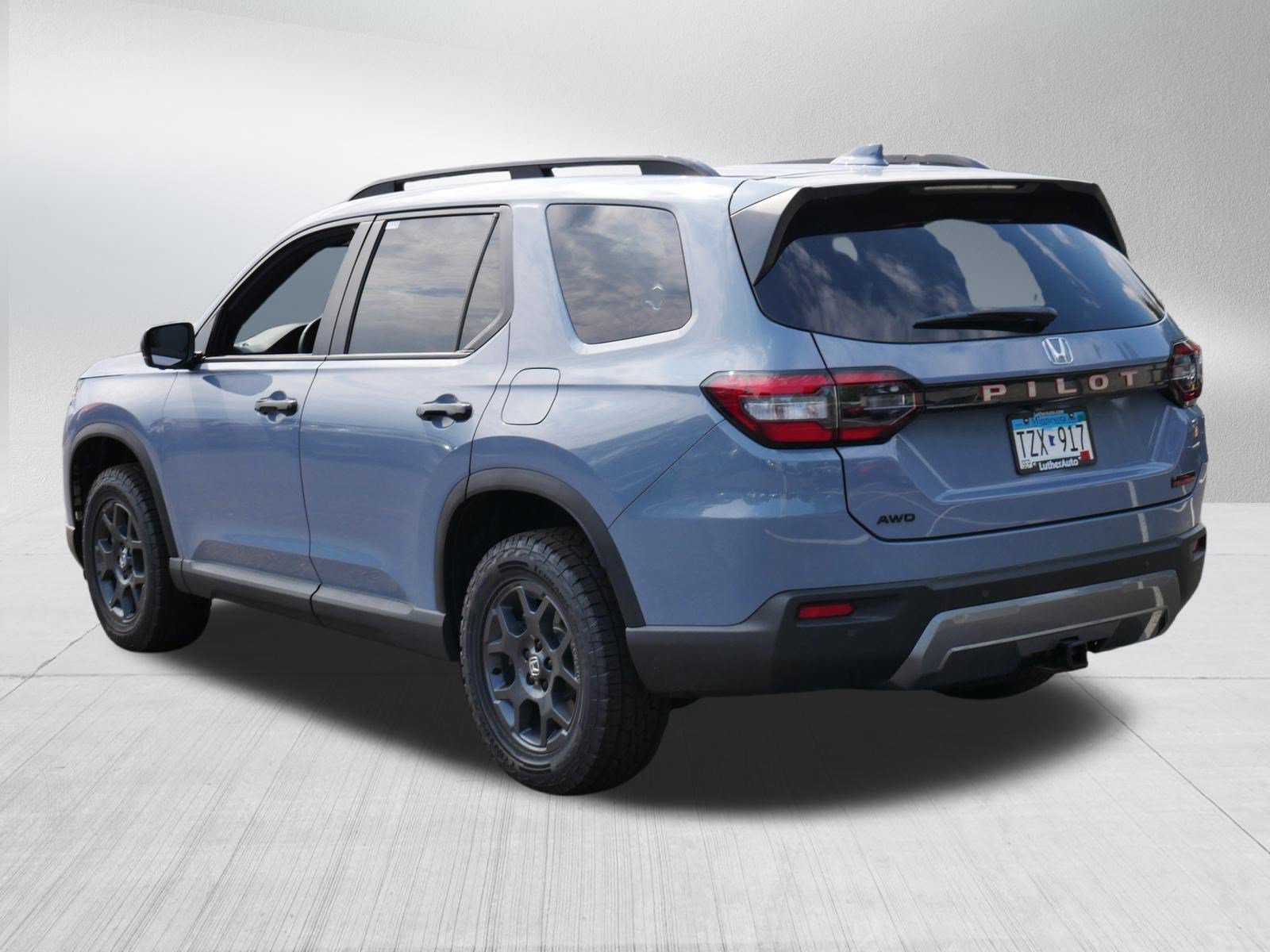 Certified 2026 Honda Pilot TrailSport image 5