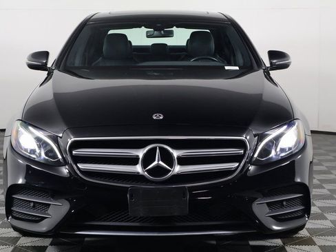 Used 2019 Mercedes-Benz E 300 image 2