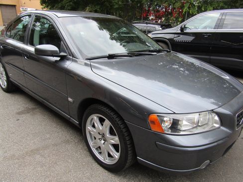 Used 2006 Volvo S60 2.5T image 25