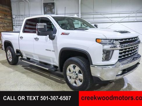 Used 2020 Chevrolet Silverado 2500 LTZ w/ LTZ Plus Package AWD/4WD image 2