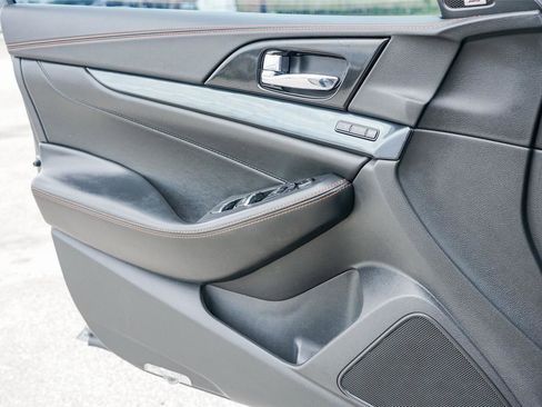 Used 2019 Nissan Maxima SR w/ Premium Package FWD image 19