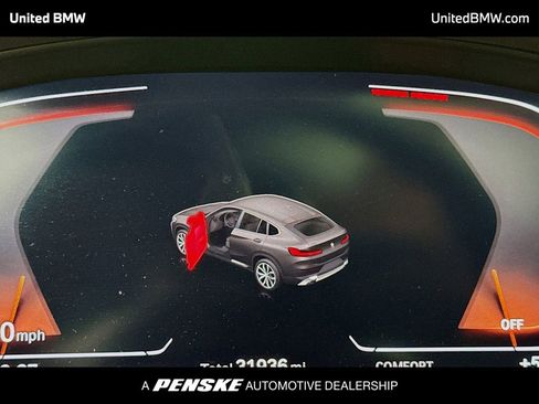 Certified 2023 BMW X4 xDrive30i w/ Premium Package image 7