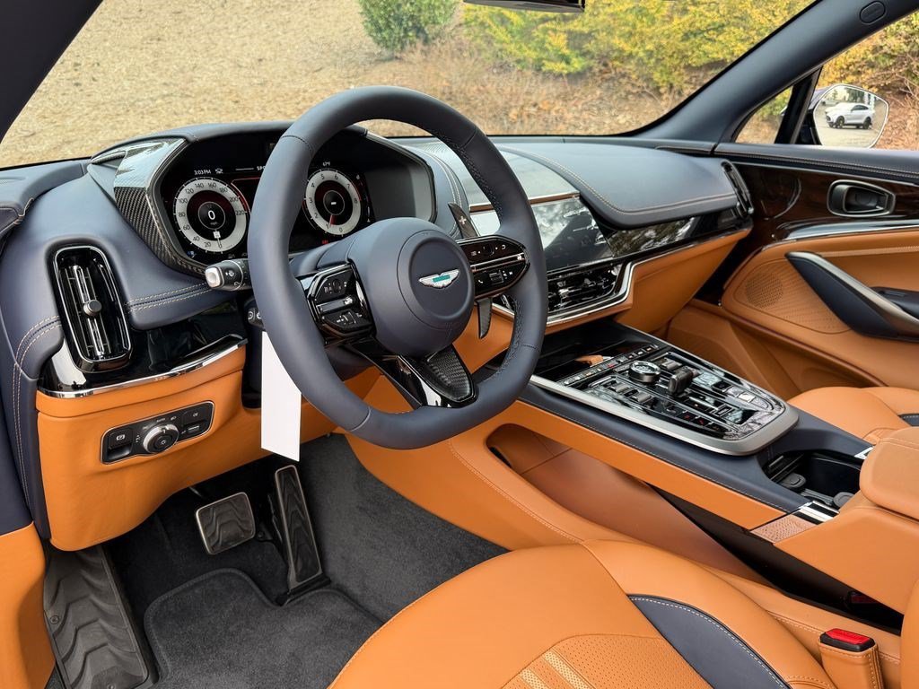 New 2026 Aston Martin DBX 707 AWD/4WD image 4