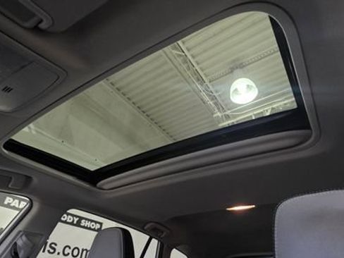 Used 2018 Toyota RAV4 XLE image 23