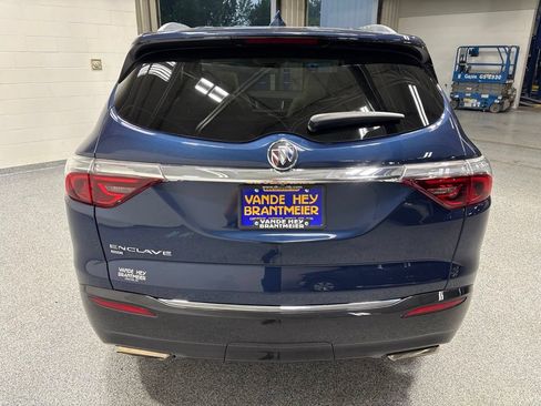 Used 2023 Buick Enclave Essence w/ Experience Buick Package AWD/4WD image 6