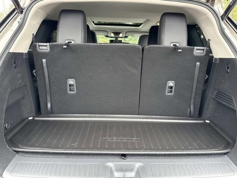 New 2026 INFINITI QX60 Luxe w/ Family Package image 22