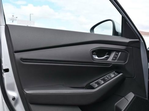 Certified 2025 Honda Accord Touring image 11