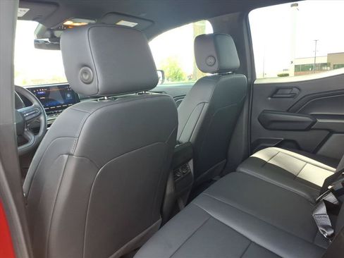 Used 2024 Chevrolet Colorado Trail Boss w/ Advanced Trailering Package AWD/4WD image 26