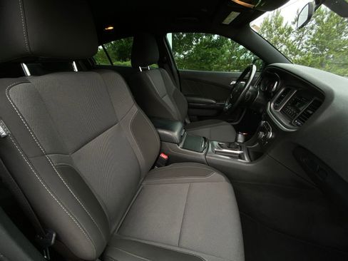 Used 2022 Dodge Charger SXT w/ Blacktop Package RWD image 13