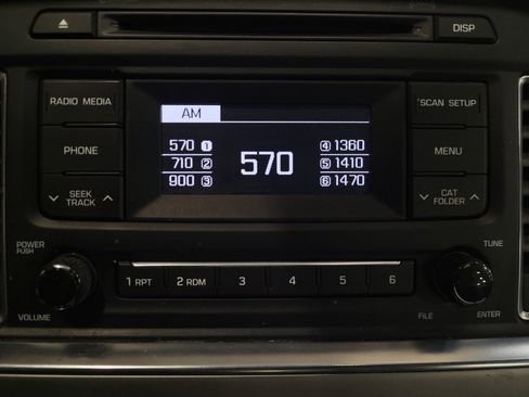 Used 2017 Hyundai Sonata SE image 25