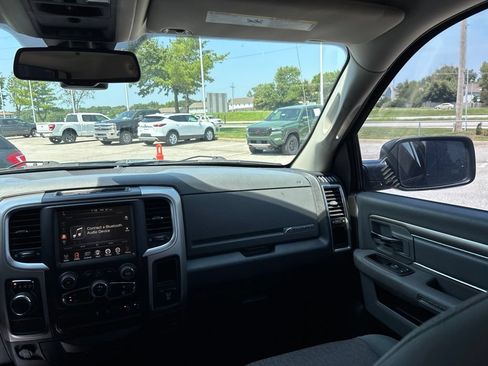 Used 2016 RAM 1500 Big Horn RWD image 26