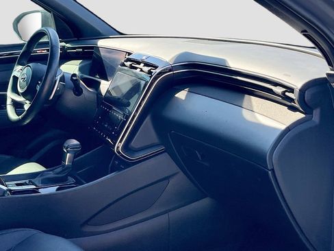 Used 2024 Hyundai Santa Cruz Limited image 30