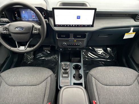 New 2025 Ford Maverick XLT w/ XLT Luxury Package image 11