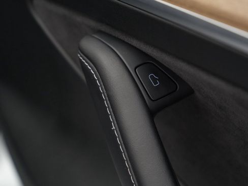 Used 2023 Tesla Model 3 Standard Range RWD image 35