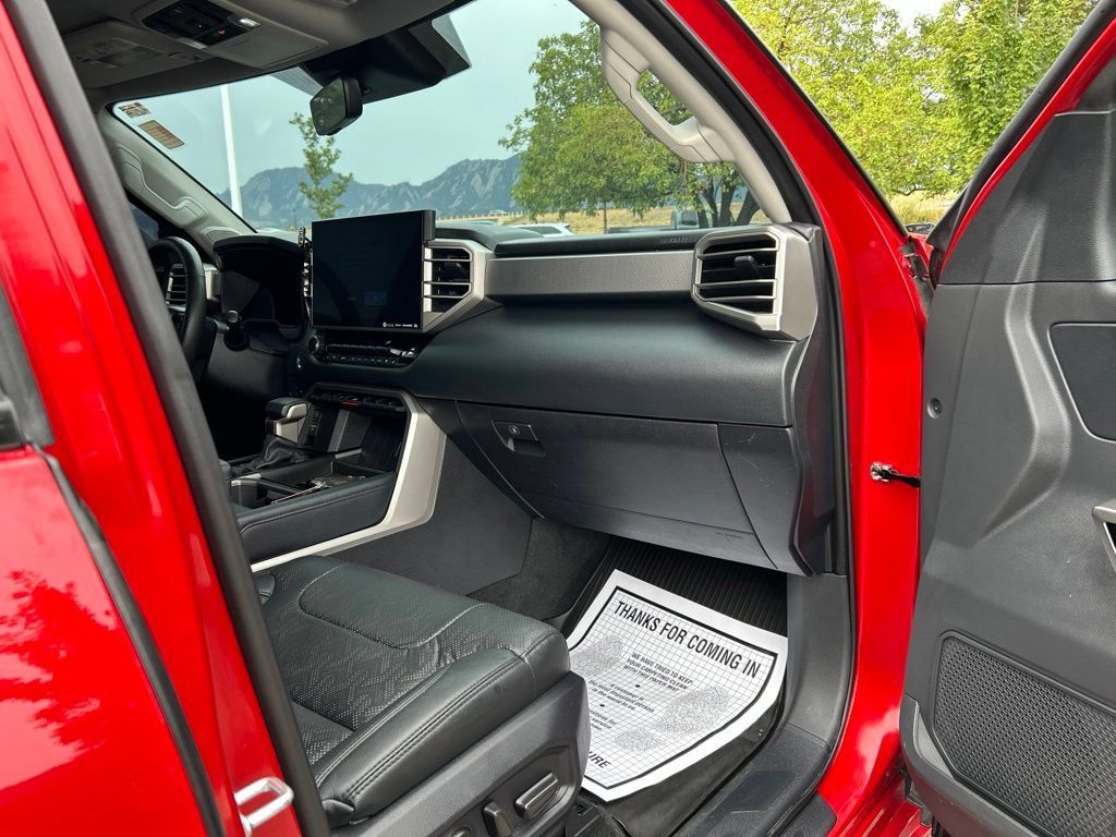 Used 2024 Toyota Tundra Limited AWD/4WD image 12