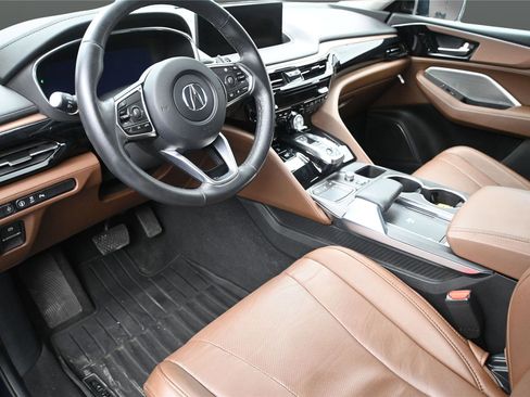 Certified 2024 Acura MDX SH-AWD w/ Technology Package image 2