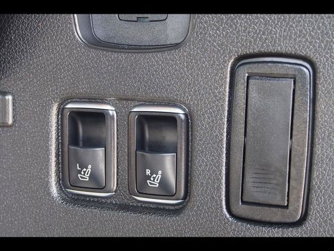 Used 2018 Mercedes-Benz GLS 450 4MATIC image 19