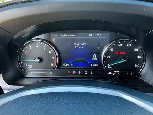 Used 2022 Ford Explorer XLT w/ Equipment Group 202A image 13