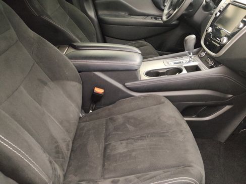 Used 2019 Nissan Murano S FWD image 21