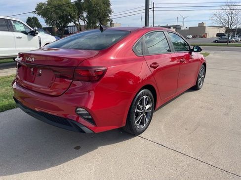 Used 2023 Kia Forte LXS image 13