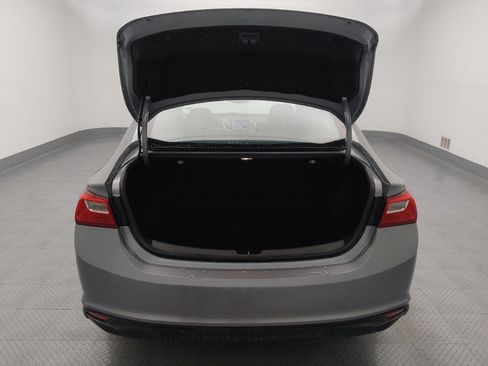 Used 2023 Chevrolet Malibu LT FWD image 29