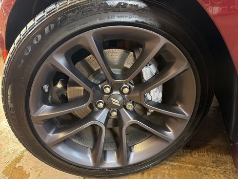 Used 2023 Dodge Charger Scat Pack w/ Technology Group RWD image 9