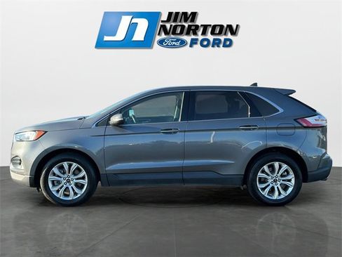 Used 2024 Ford Edge Titanium image 6