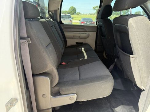 Used 2011 Chevrolet Silverado 3500 W/T w/ Skid Plate Package AWD/4WD image 21