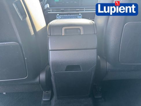 Used 2025 Hyundai Santa Fe SEL image 26