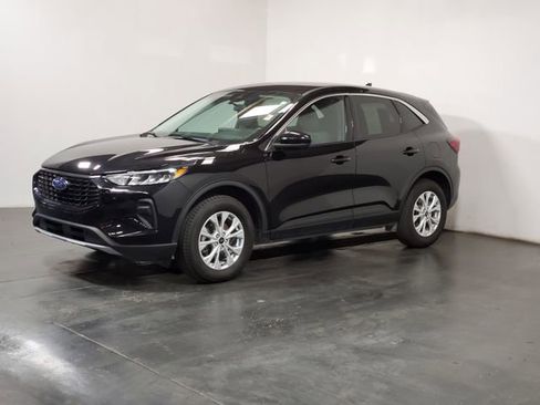 Used 2024 Ford Escape Active w/ Tech Pack #2 image 5