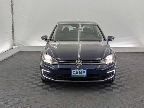 Used 2019 Volkswagen e-Golf SE w/ Driver Assistance Package FWD image 9