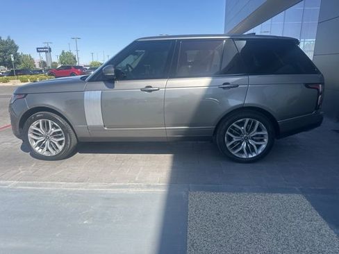 Used 2020 Land Rover Range Rover HSE image 8