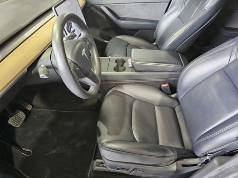 Used 2020 Tesla Model Y Long Range AWD/4WD image 14