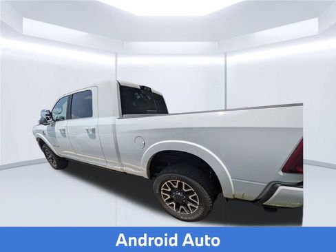 Used 2026 RAM 2500 Limited AWD/4WD image 2