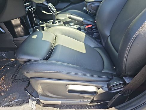 Used 2023 MINI Cooper S FWD image 29