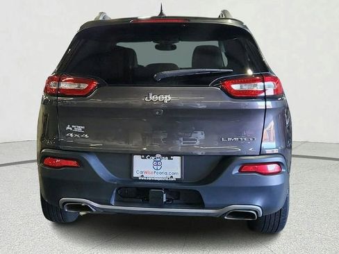 Used 2016 Jeep Cherokee Limited w/ Luxury Group image 4