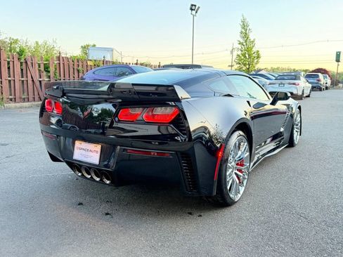 Used 2016 Chevrolet Corvette Z06 w/ 3LZ Preferred Equipment Group RWD image 6