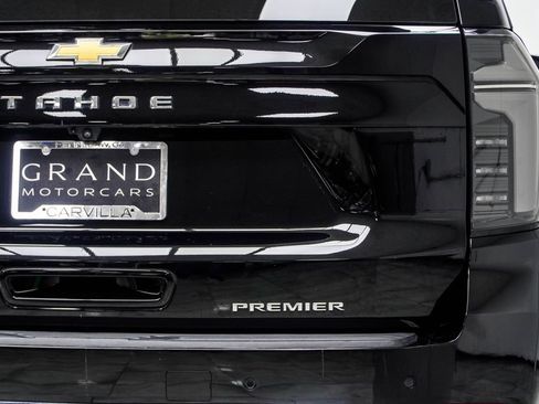 Used 2025 Chevrolet Tahoe Premier AWD/4WD image 14