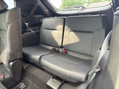 Used 2022 Mitsubishi Outlander SEL Black Edition FWD image 11