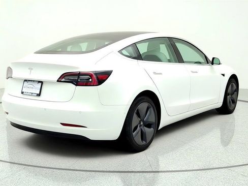Used 2020 Tesla Model 3 Standard Range Plus RWD image 5