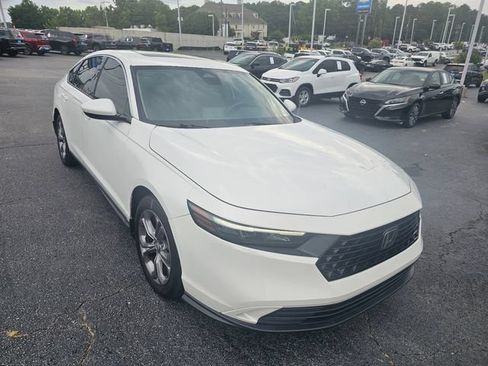 Used 2024 Honda Accord EX image 1