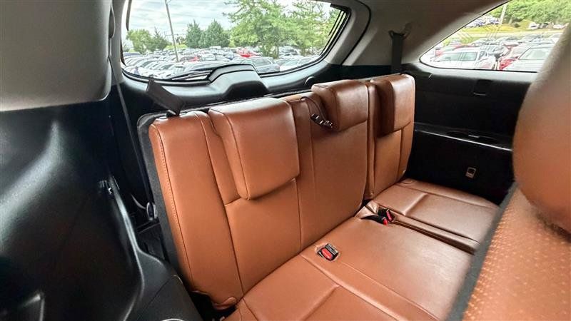 Used 2019 Toyota Highlander Limited AWD/4WD image 20