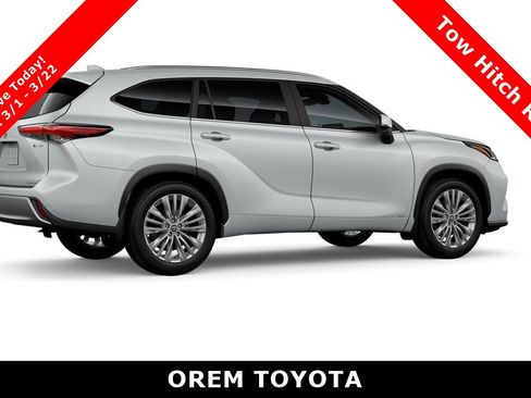 New 2026 Toyota Highlander Platinum image 11